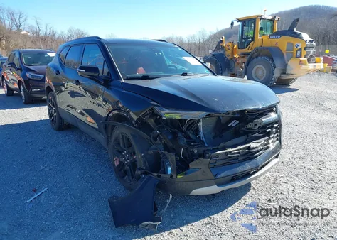 2021 Chevrolet Blazer Awd 2Lt z USA, uszkodzony, nr VIN 3GNKBHR47MS556027